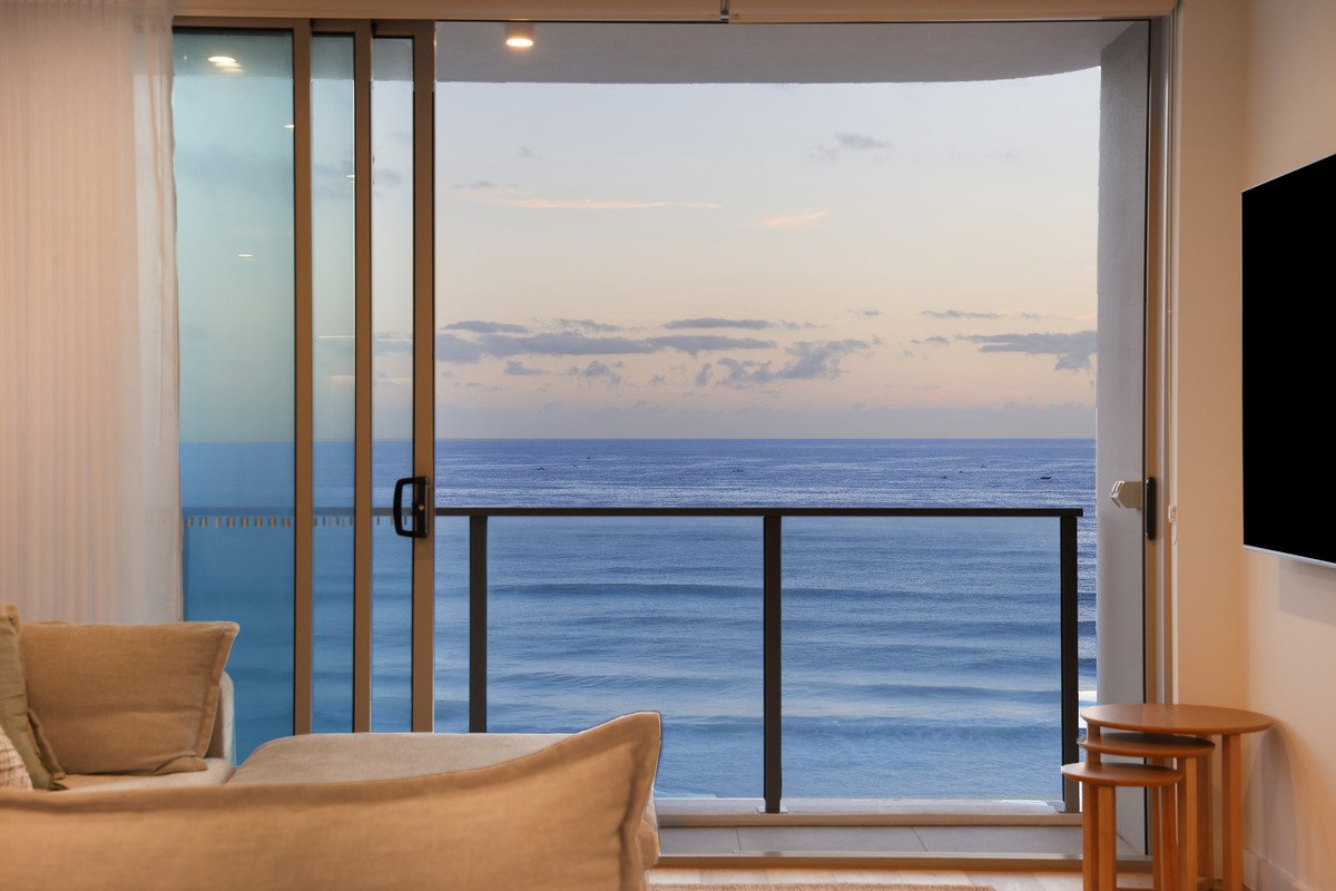 701/4 Twenty First Avenue Palm Beach 6