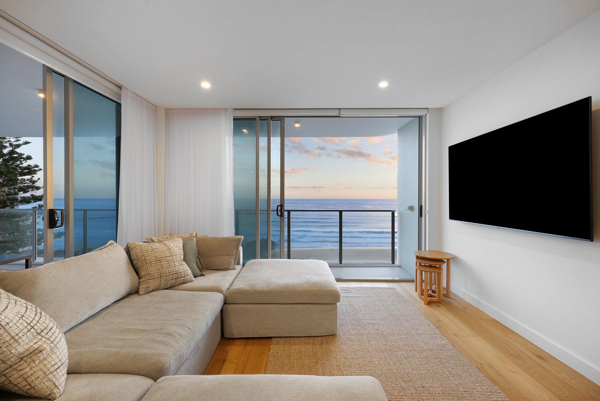 701/4 Twenty First Avenue Palm Beach 7