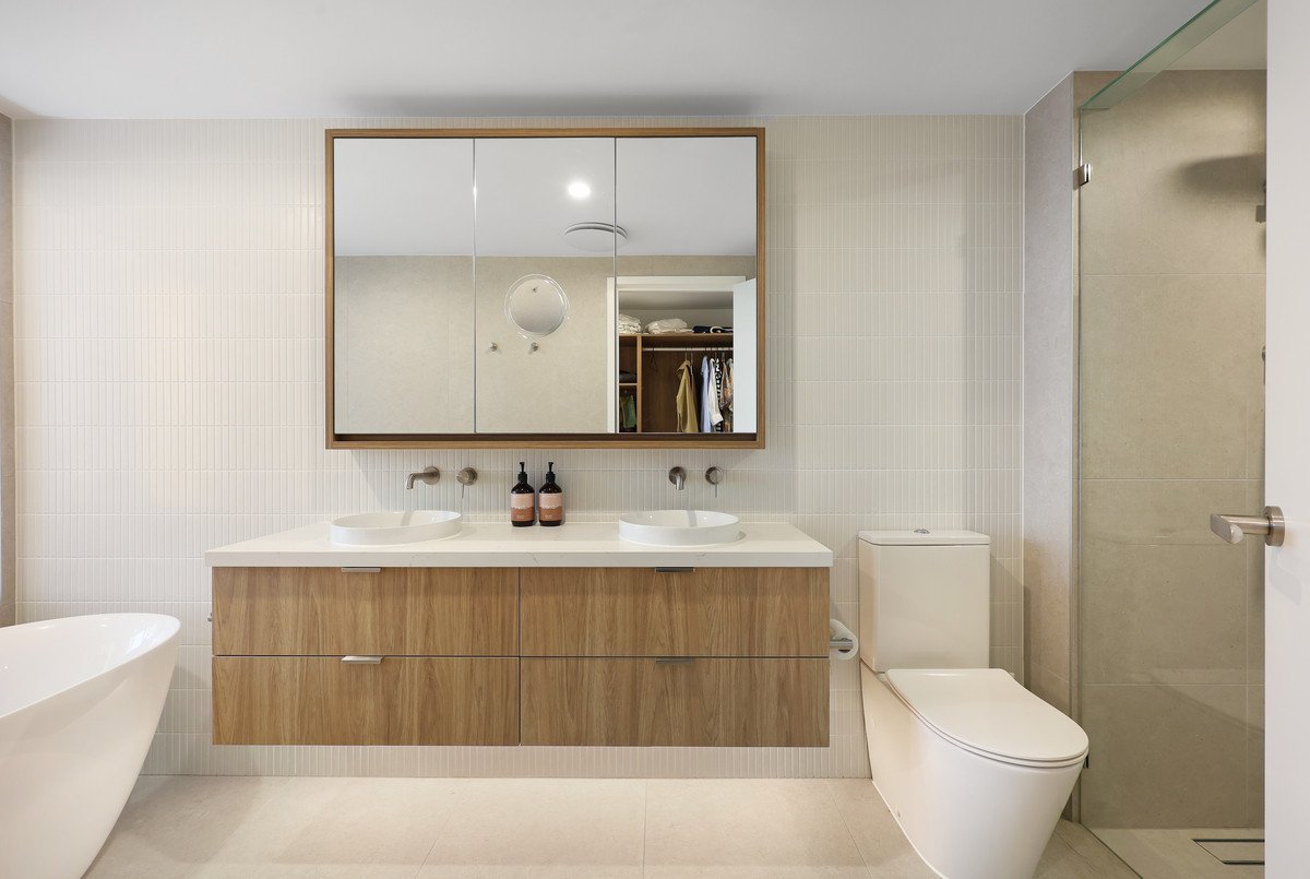 701/4 Twenty First Avenue Palm Beach 17