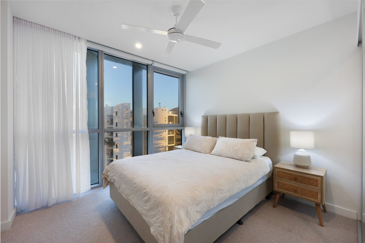 701/4 Twenty First Avenue Palm Beach 18