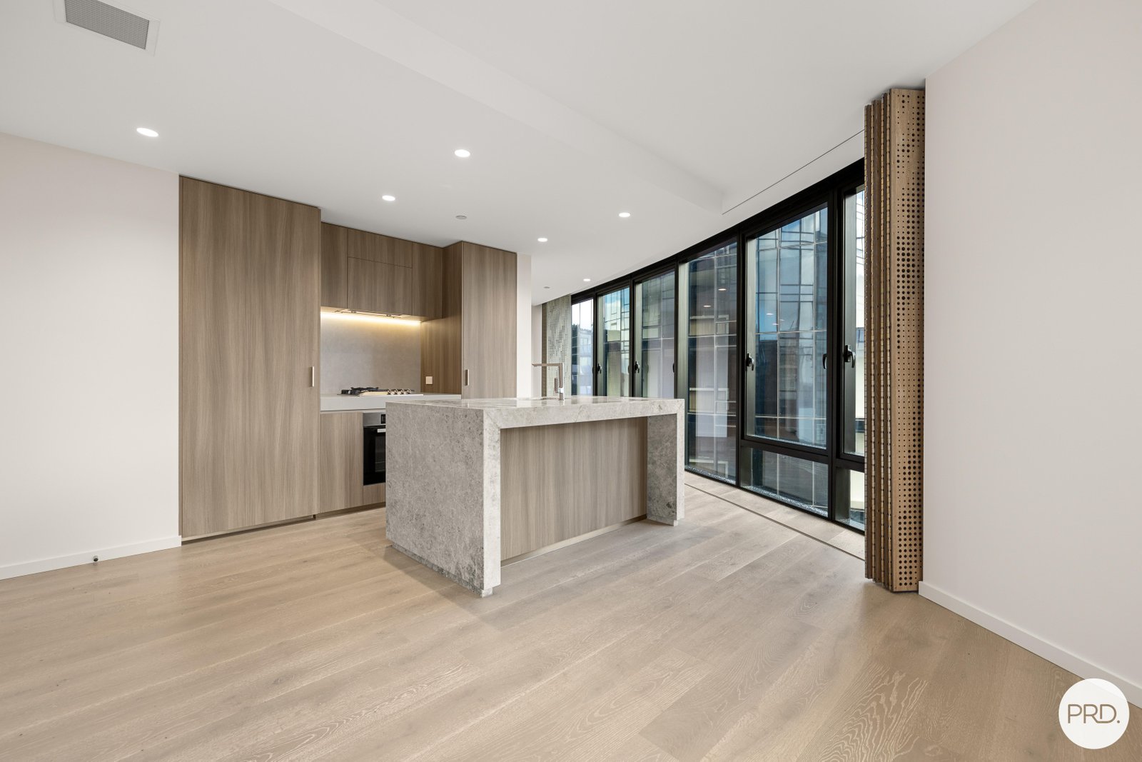 701/601 St Kilda Road MELBOURNE 2