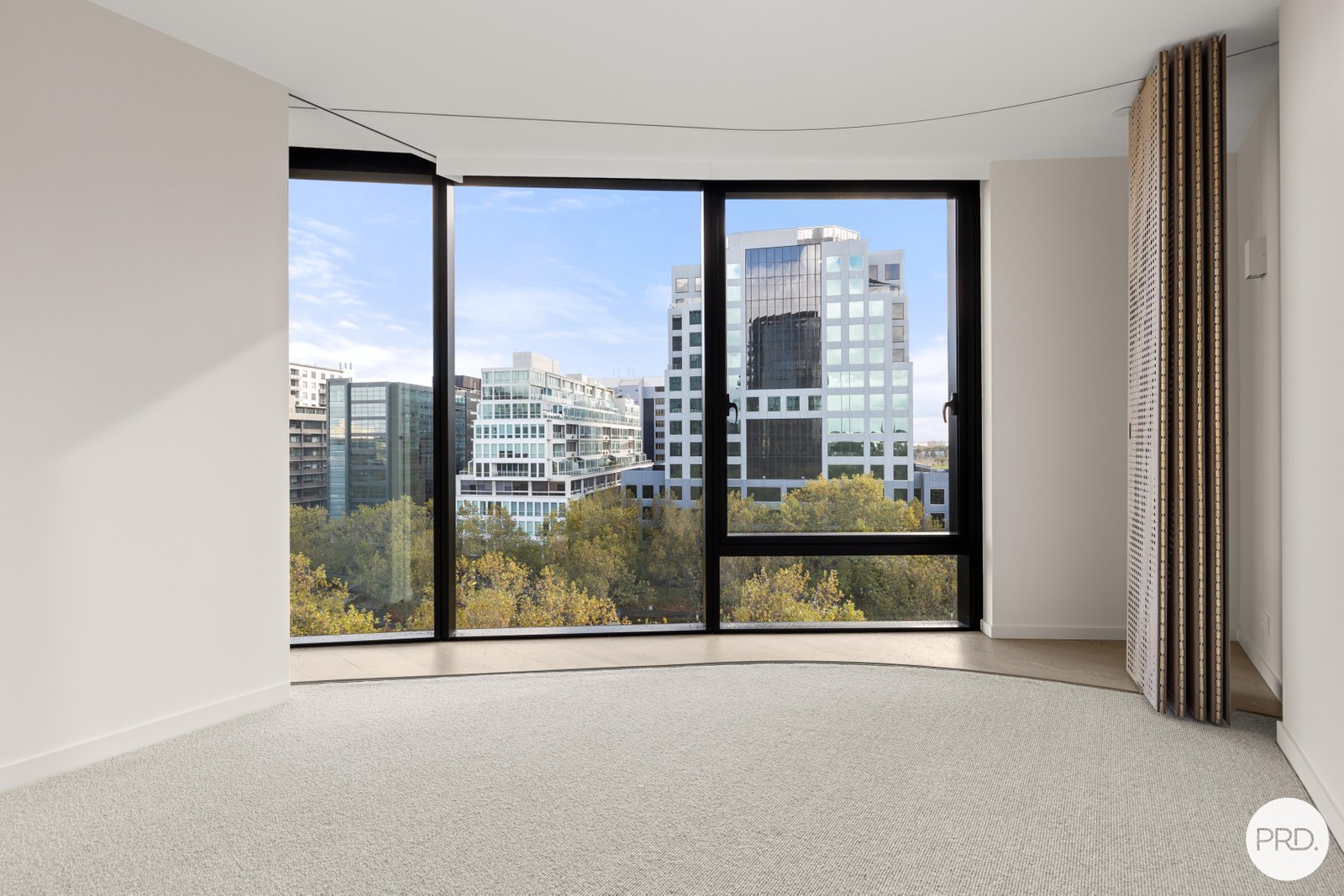 701/601 St Kilda Road MELBOURNE 4