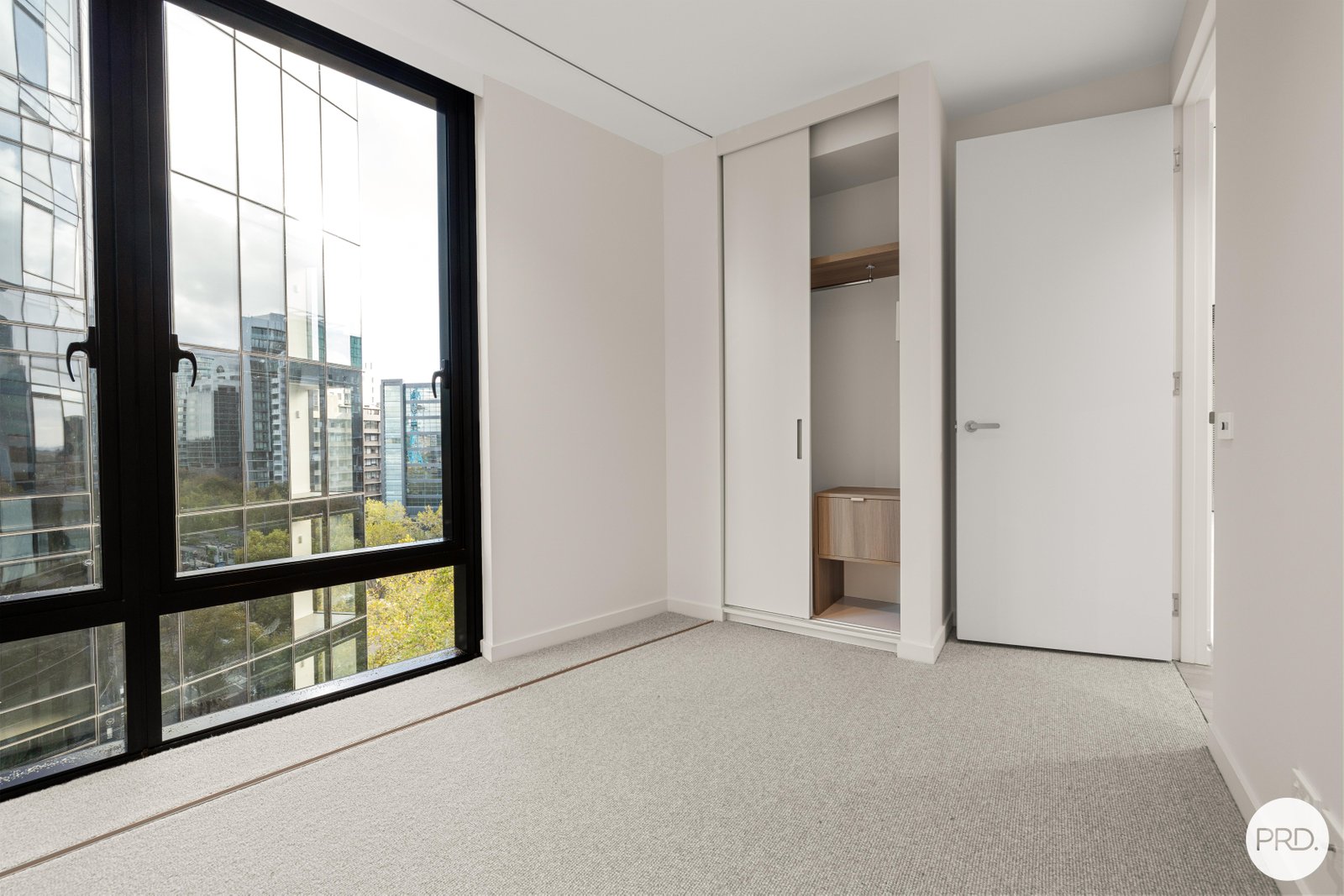 701/601 St Kilda Road MELBOURNE 6