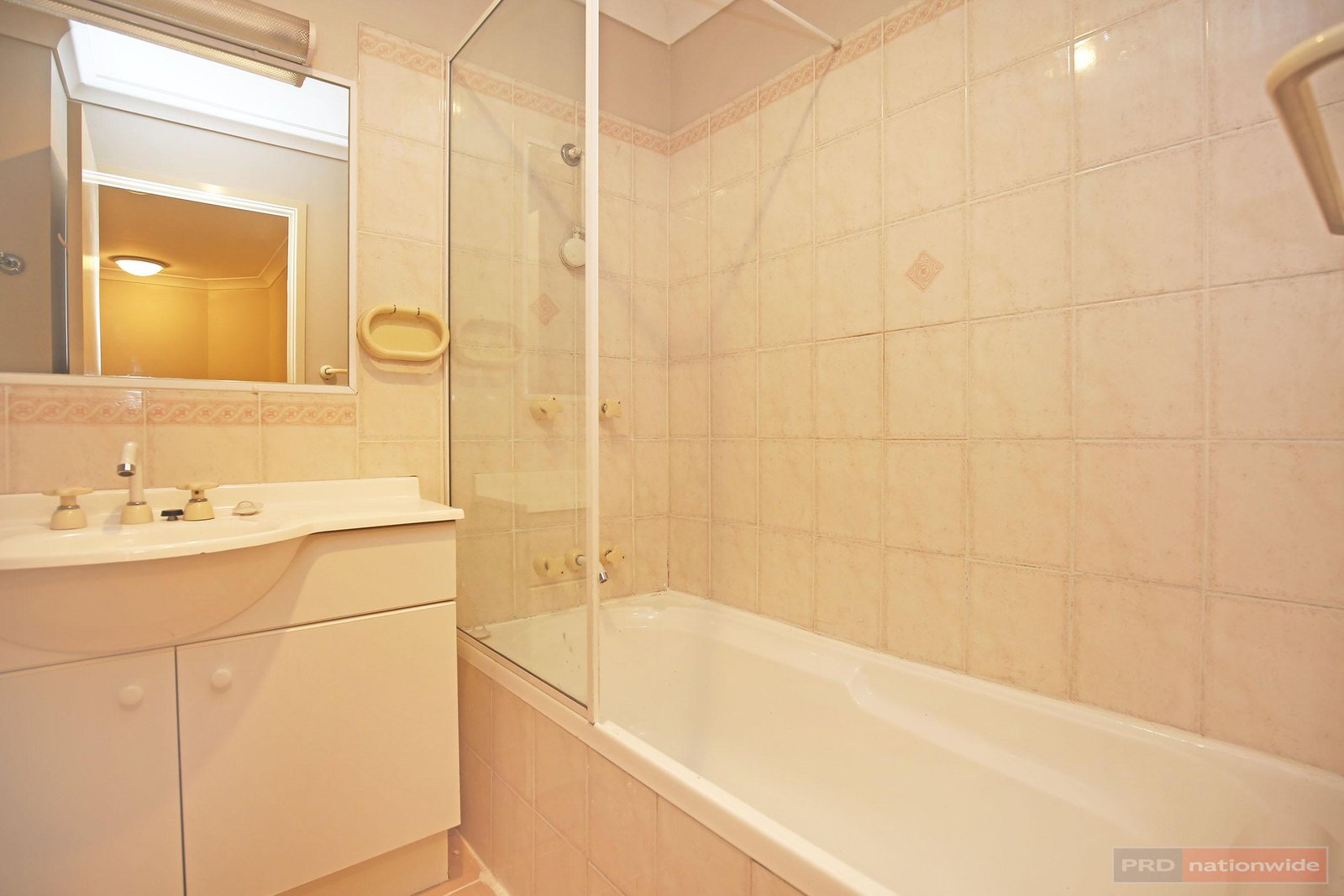 70/169 Horsley Road PANANIA 8