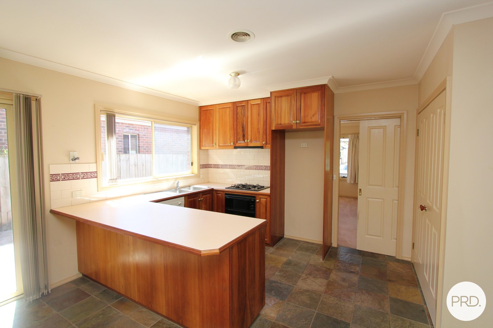 702 Eyre Street BALLARAT CENTRAL 4
