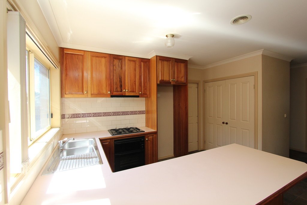 702 Eyre Street BALLARAT CENTRAL 7