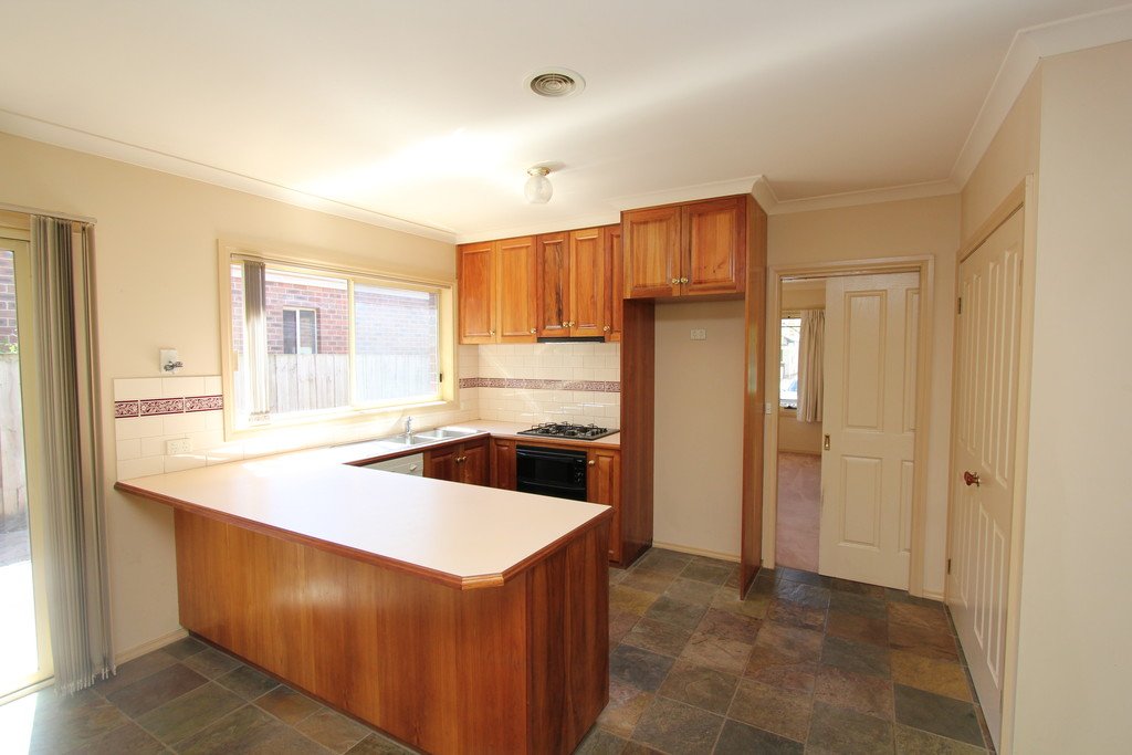 702 Eyre Street BALLARAT CENTRAL 6