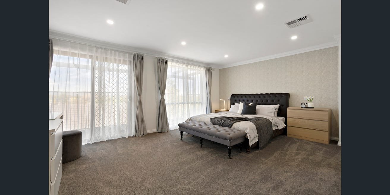 Real Estate and Property in 702 Highbury Road, Glen Waverley, VIC