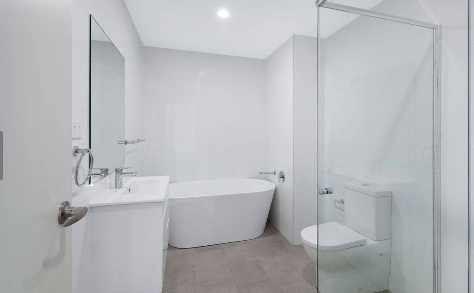 702/108 Station St  Wentworthville 5