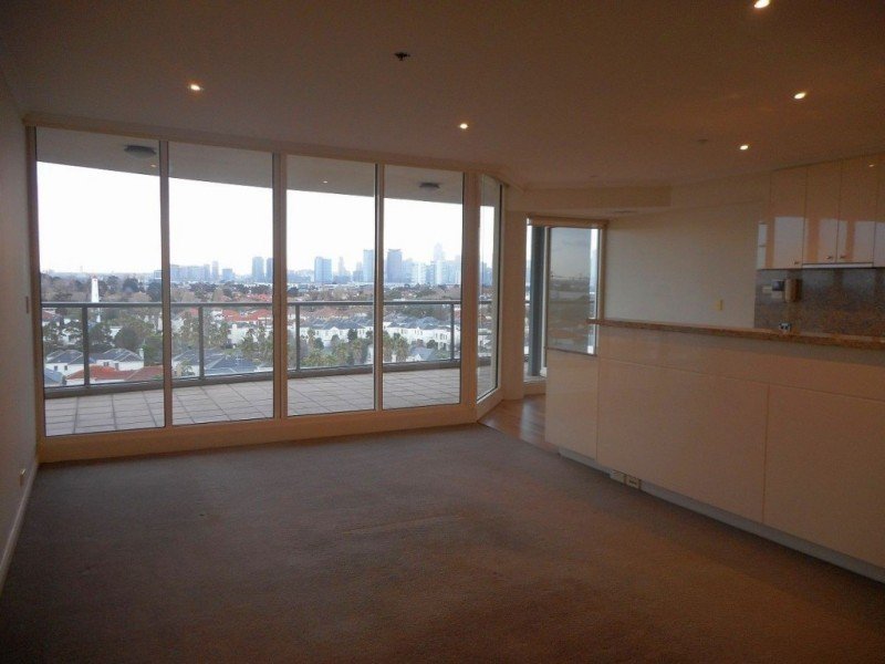 Gallery: 702/127 Beach Street