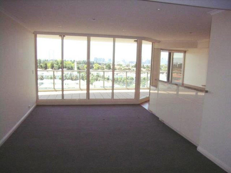 Gallery: 702/127 Beach Street