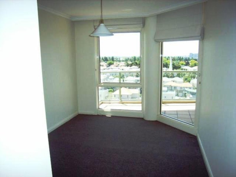 Gallery: 702/127 Beach Street