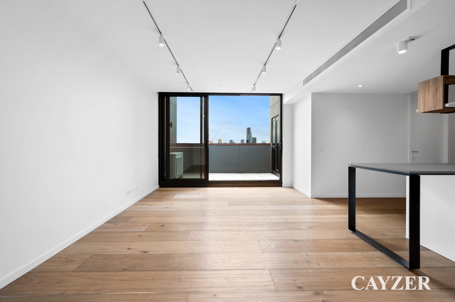 Gallery: 702/14-18 Porter Street