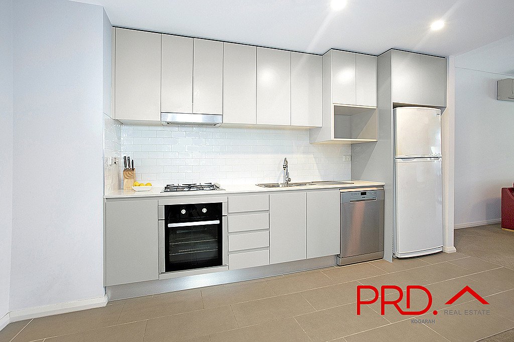 702/21-35 Princes Highway KOGARAH 3