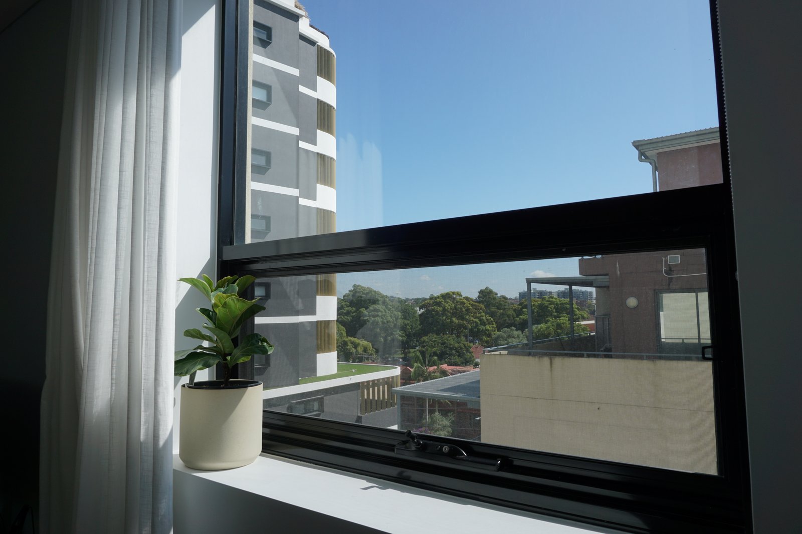 702/21-35 Princes Highway KOGARAH 7