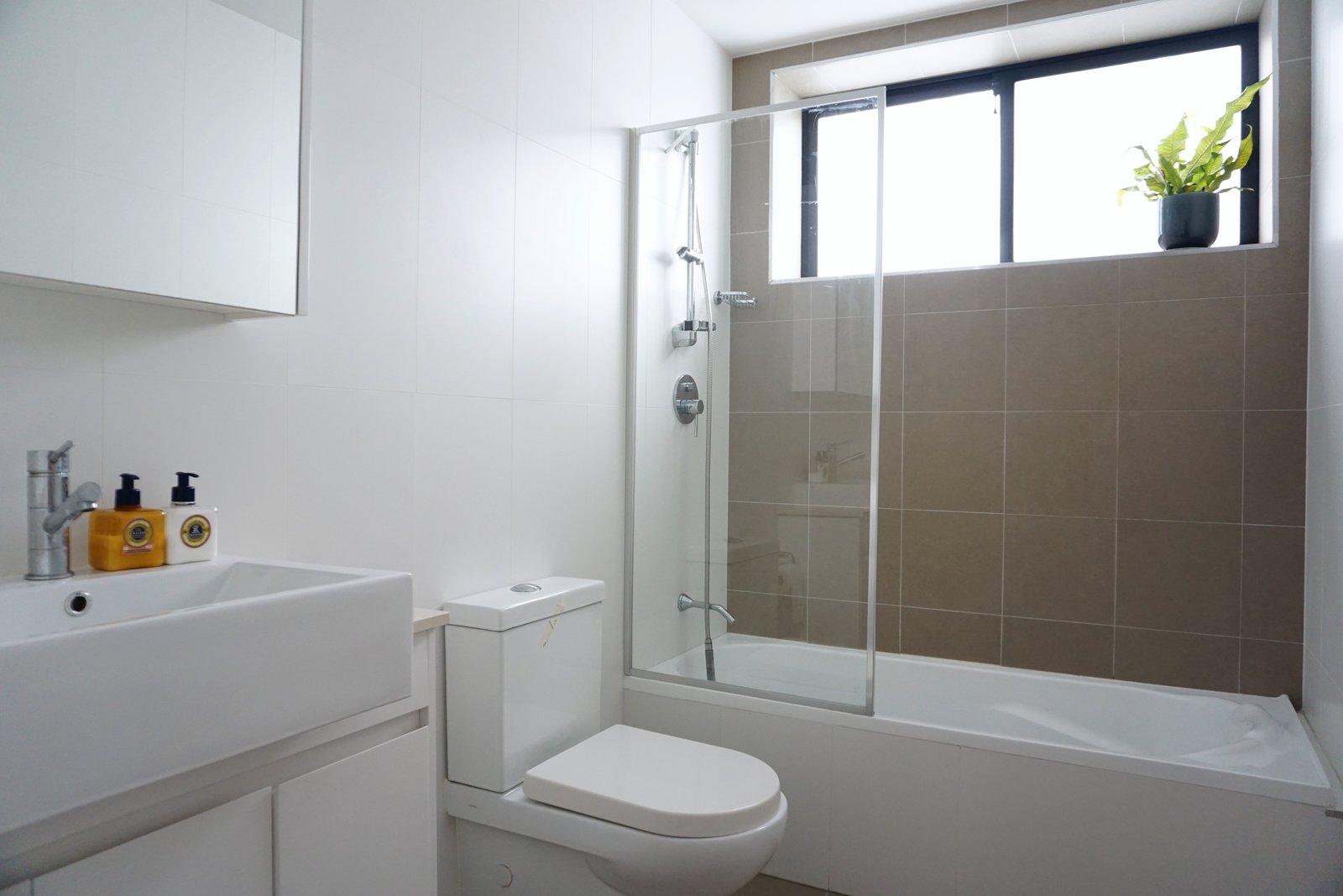 702/21-35 Princes Highway KOGARAH 8