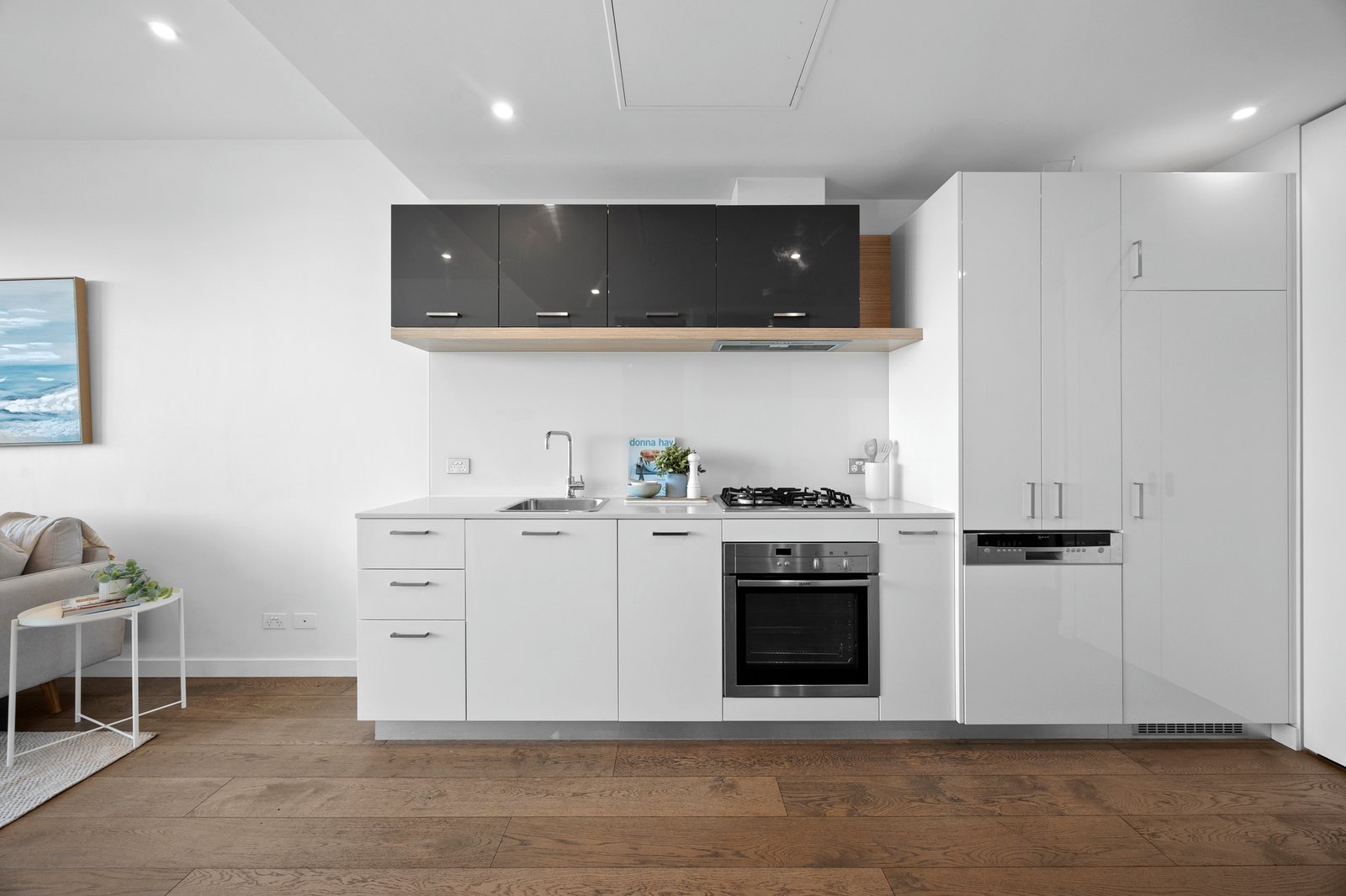 Gallery: 702/222 Bay Road