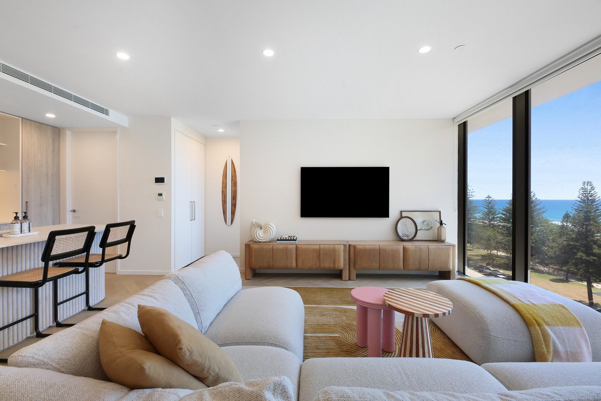 702/4 First Avenue Burleigh Heads 5