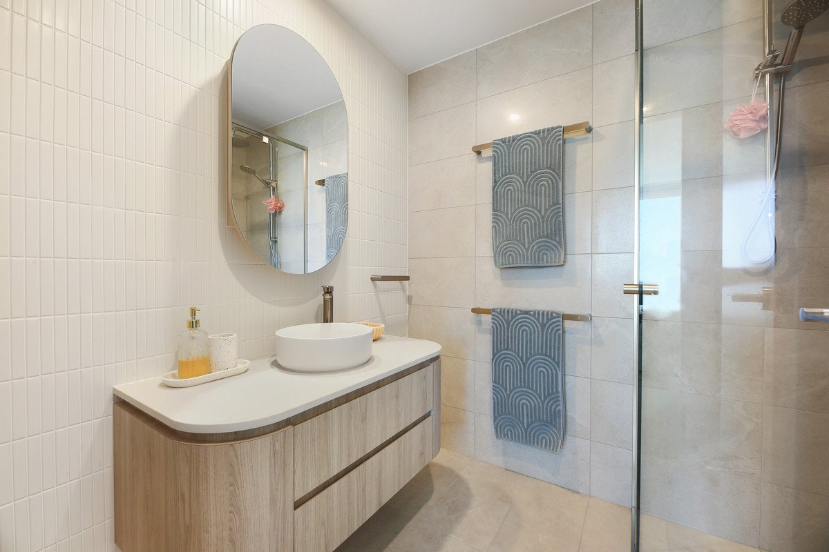 702/4 First Avenue Burleigh Heads 16