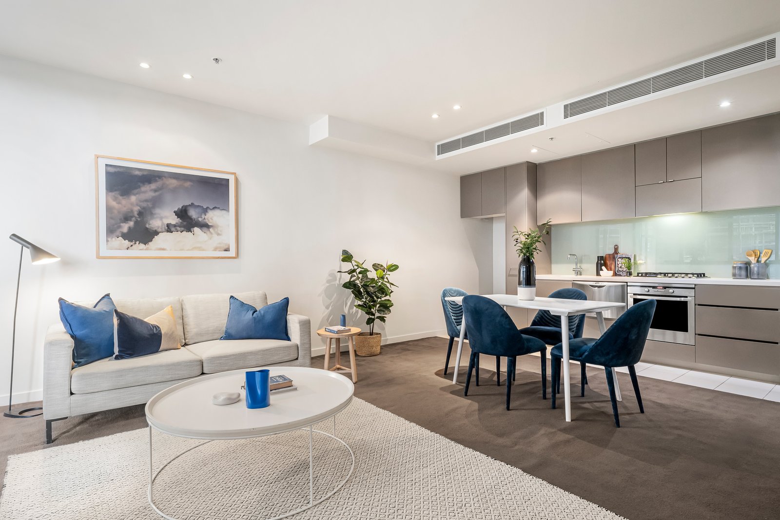Gallery: 702/55 Queens Road