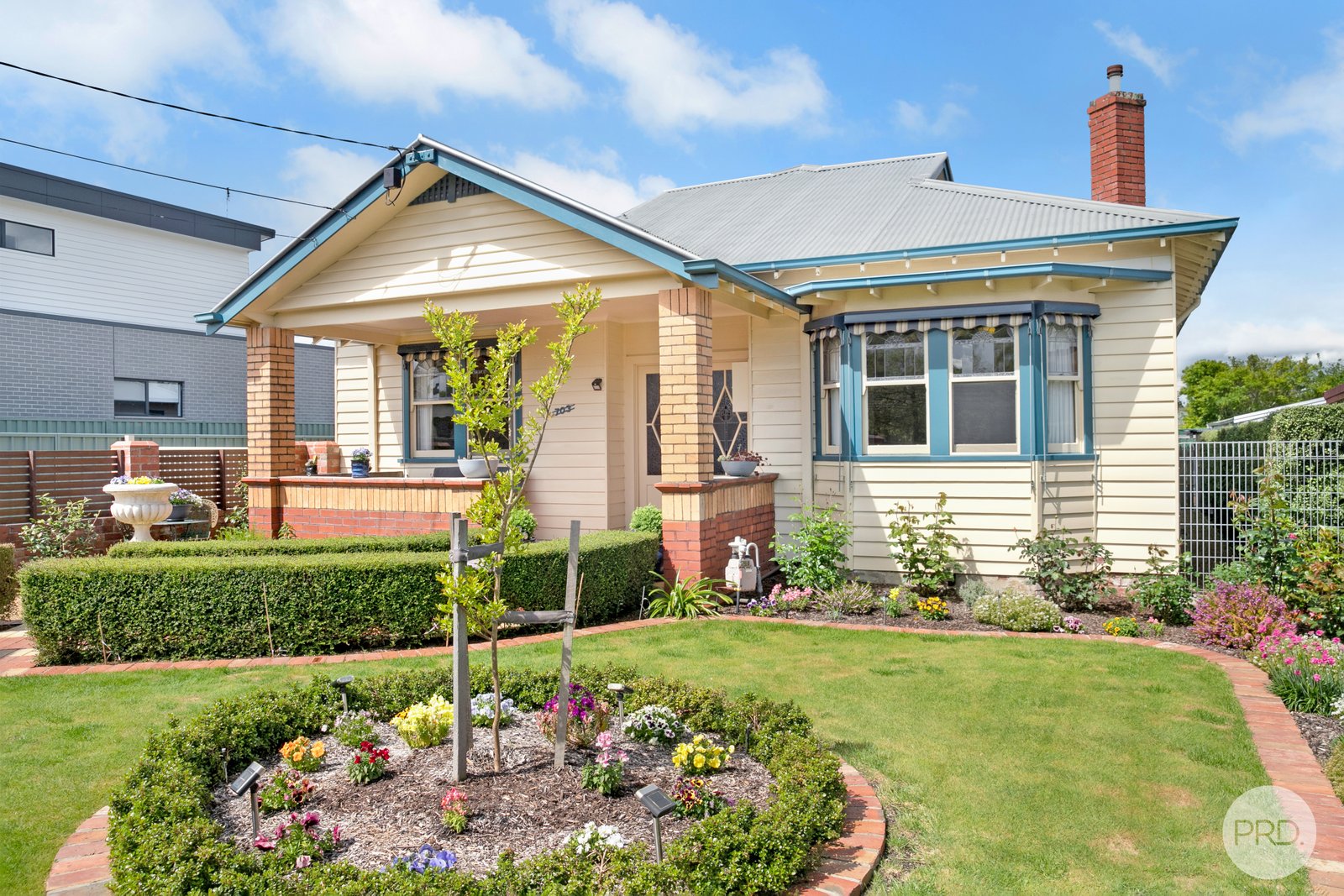 703 Ripon Street South REDAN 18