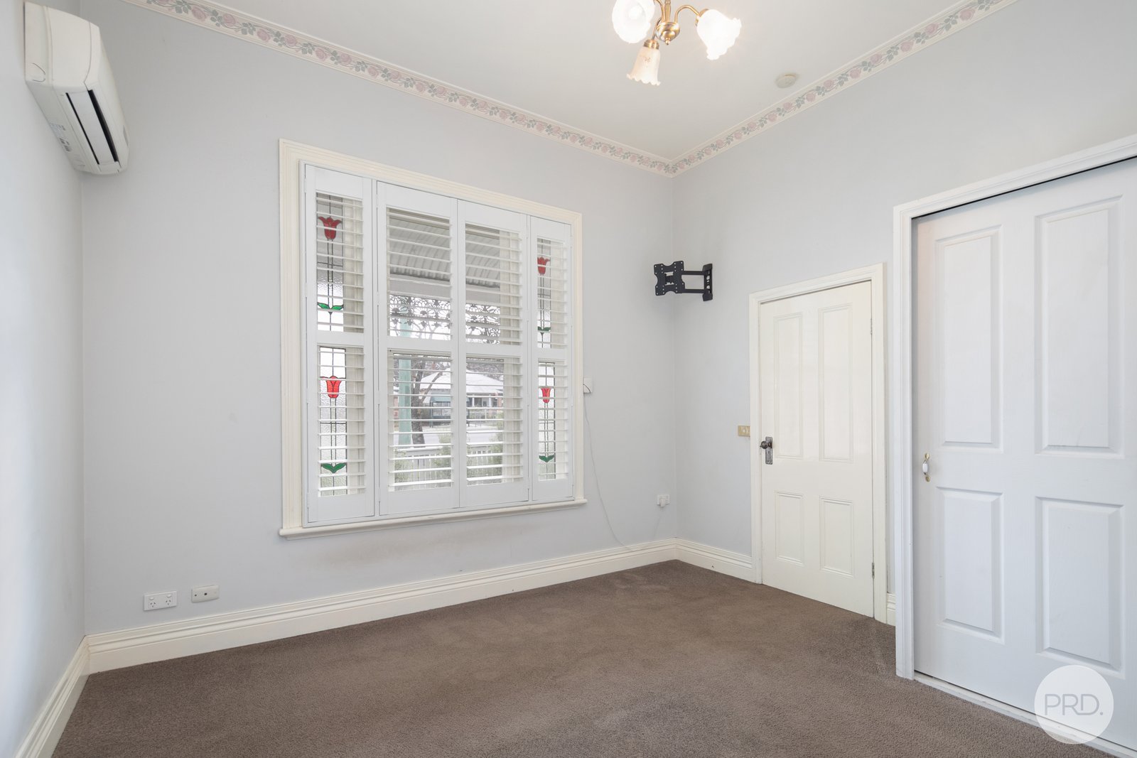 703 Skipton Street REDAN 11