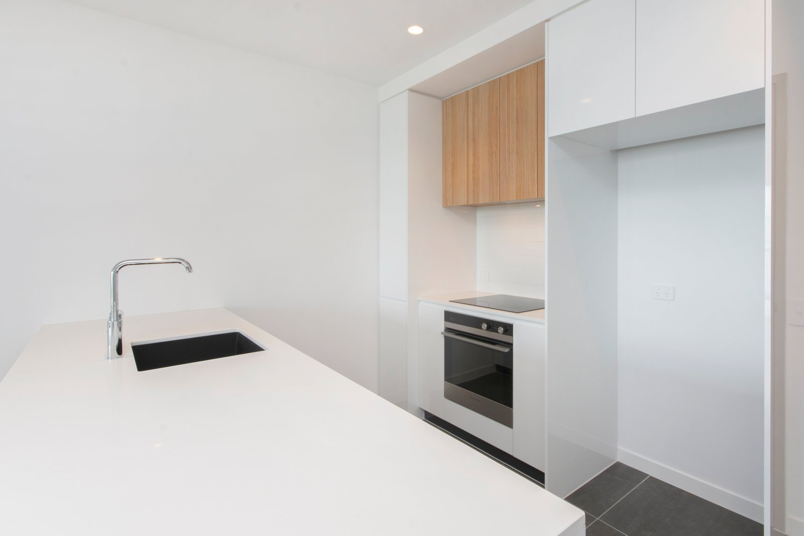 Gallery: 703/18-20 Cavendish Street