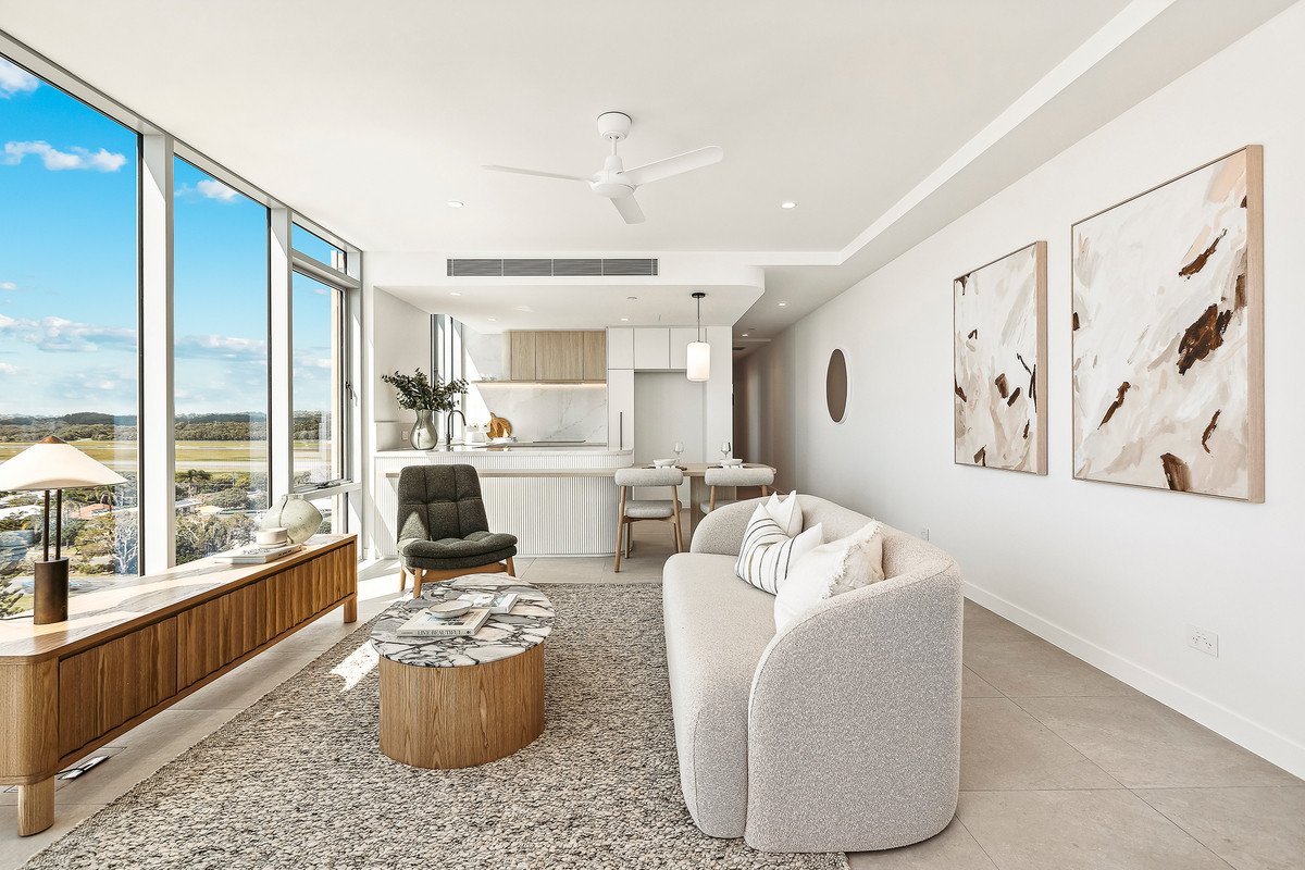 703/295 Golden Four Drive Bilinga 4