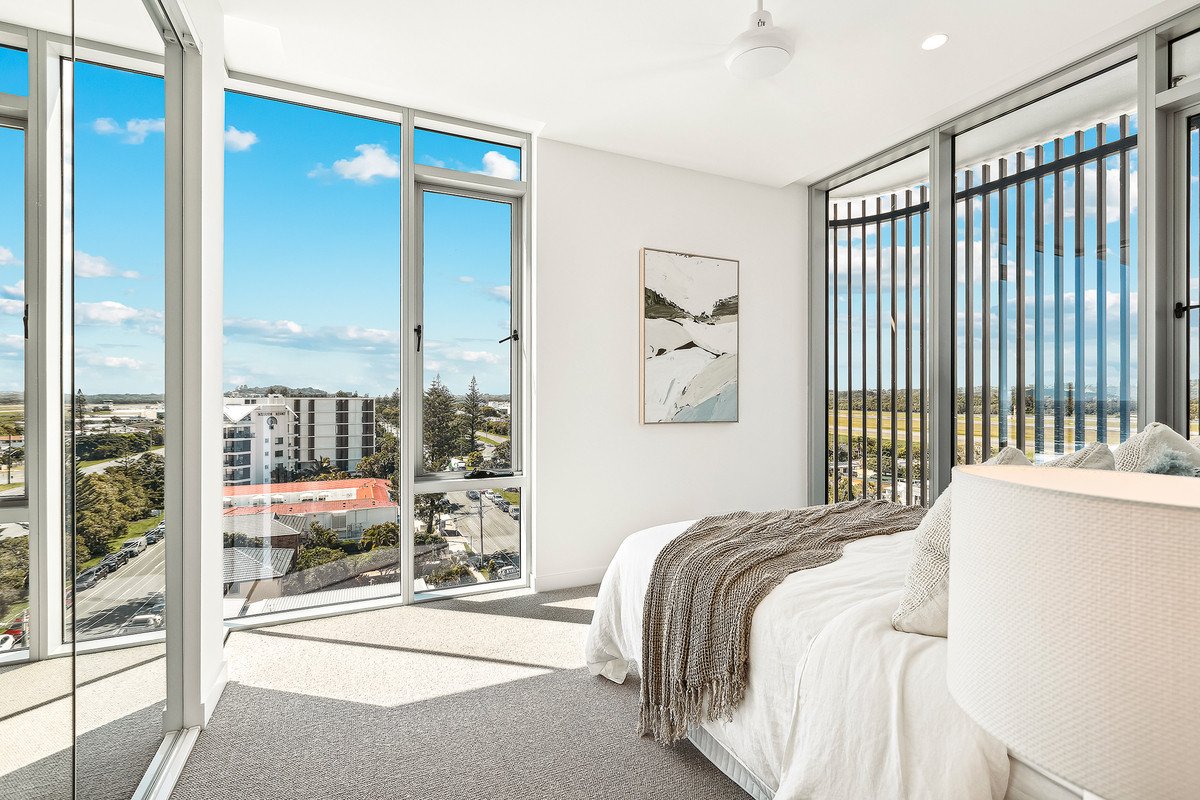 703/295 Golden Four Drive Bilinga 12