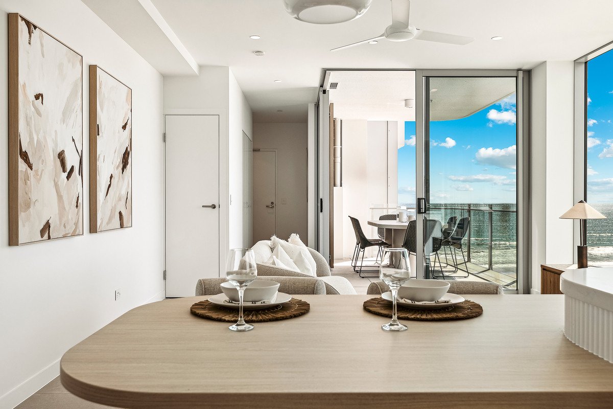 703/295 Golden Four Drive Bilinga 14