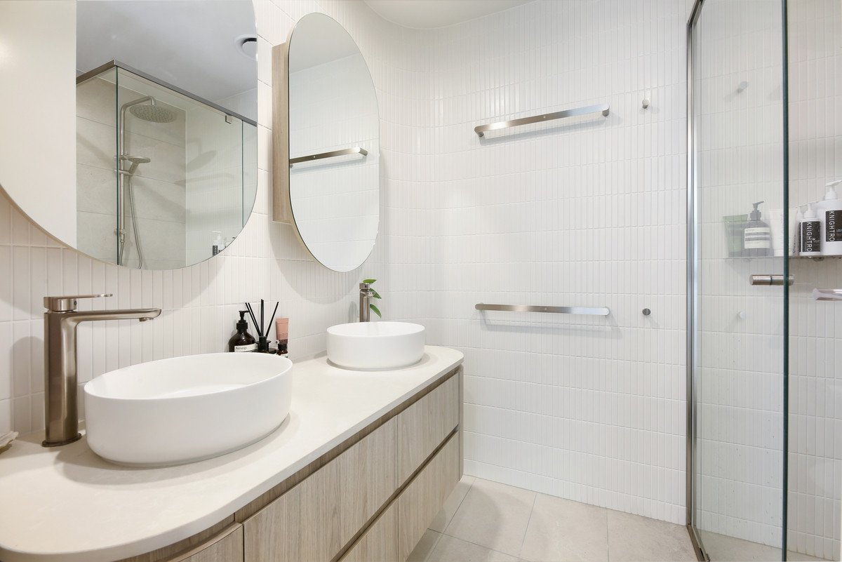 703/4 First Avenue Burleigh Heads 9