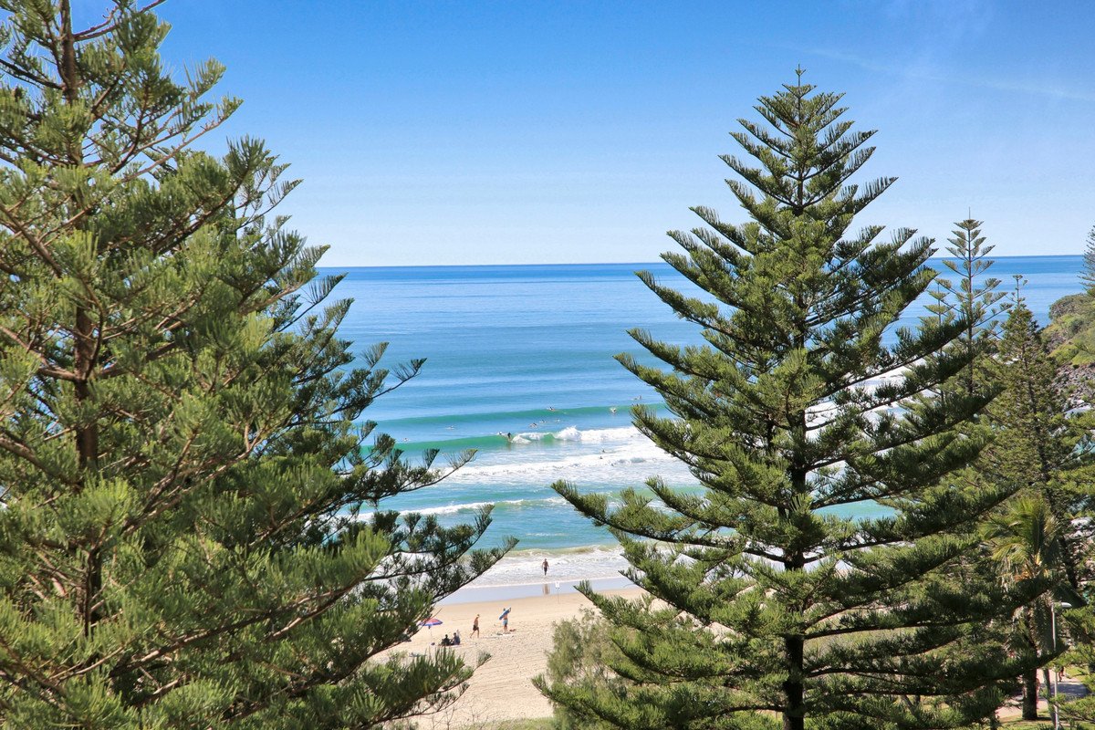 703/4 First Avenue Burleigh Heads 22