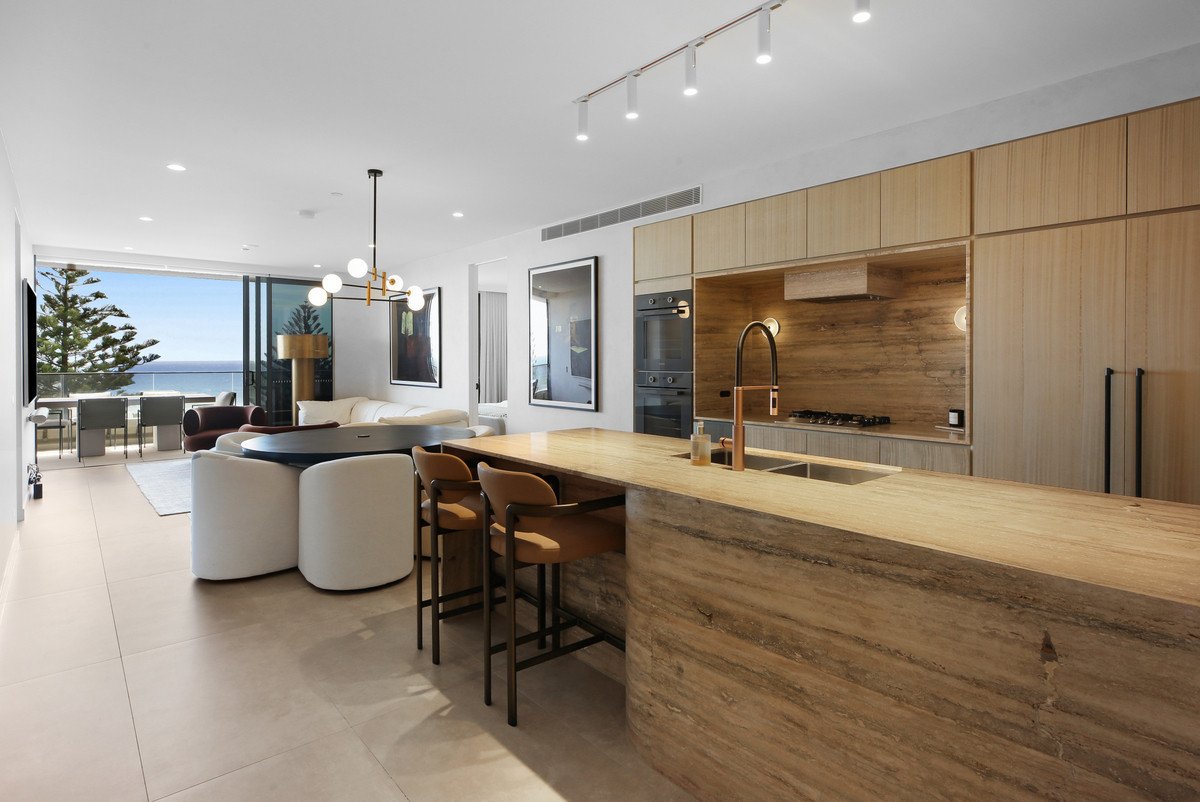 703/58 The Esplanade Burleigh Heads 2