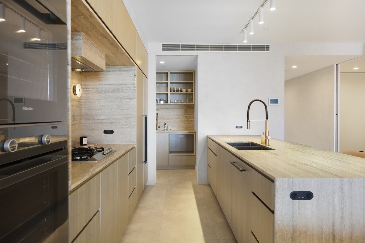 703/58 The Esplanade Burleigh Heads 4