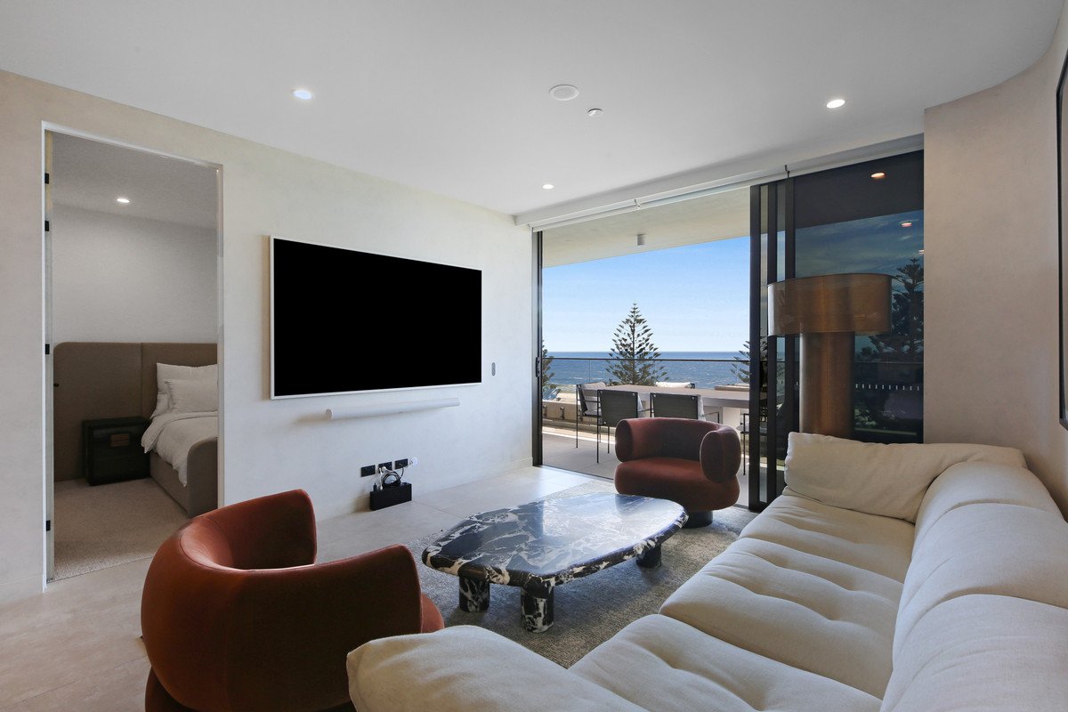 703/58 The Esplanade Burleigh Heads 8