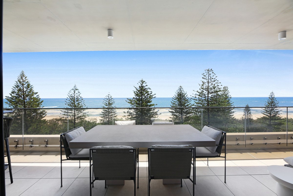 703/58 The Esplanade Burleigh Heads 11