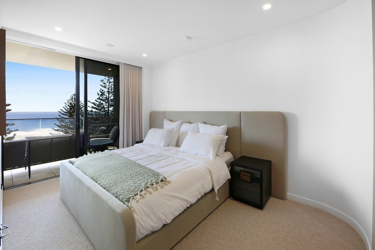 703/58 The Esplanade Burleigh Heads 13