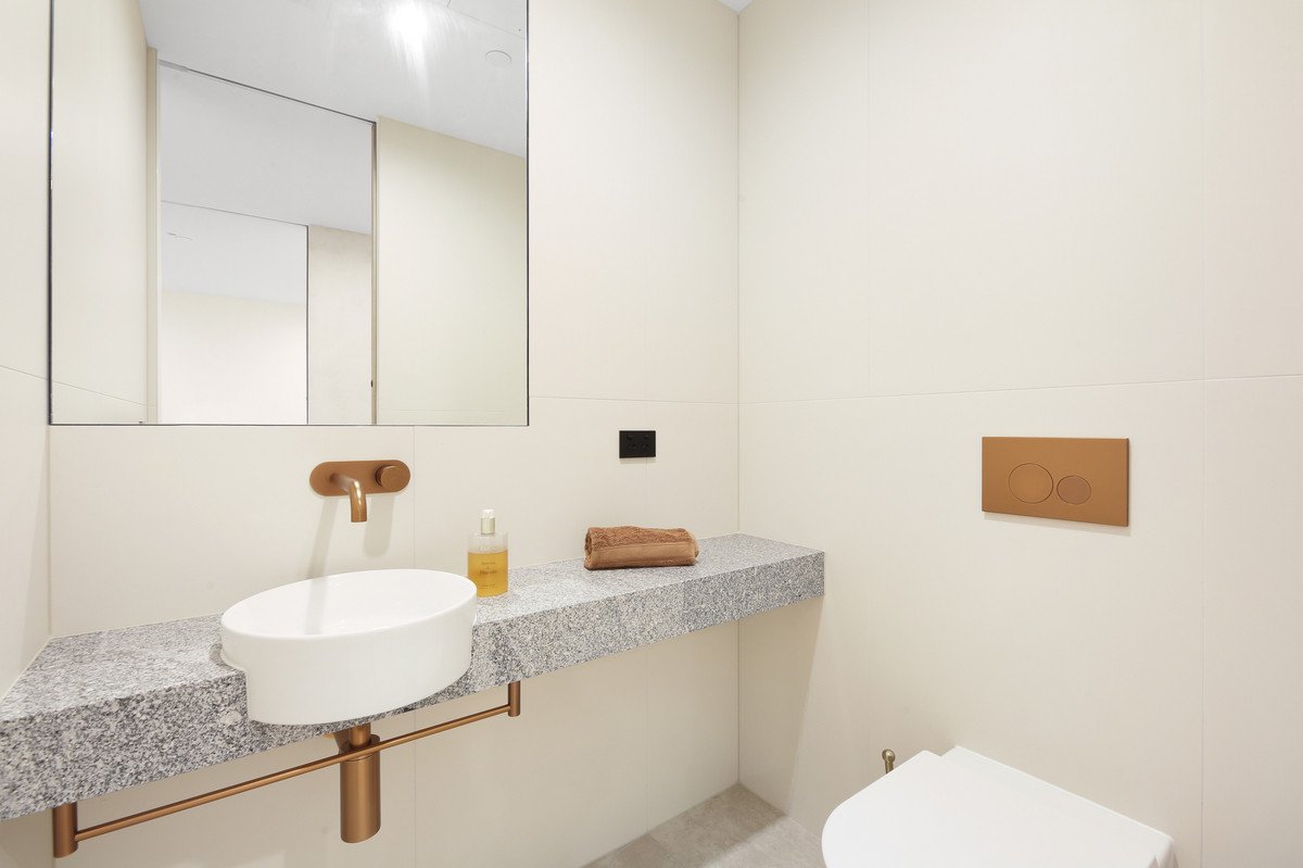 703/58 The Esplanade Burleigh Heads 22