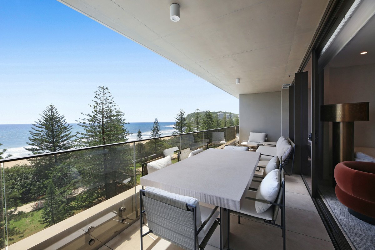 703/58 The Esplanade Burleigh Heads 24