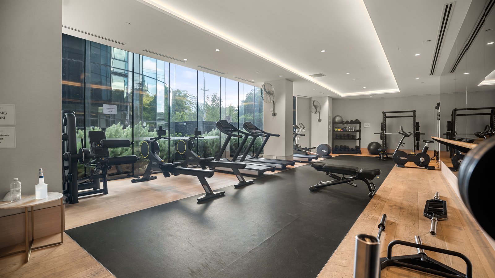 703/605 St Kilda Road MELBOURNE 12