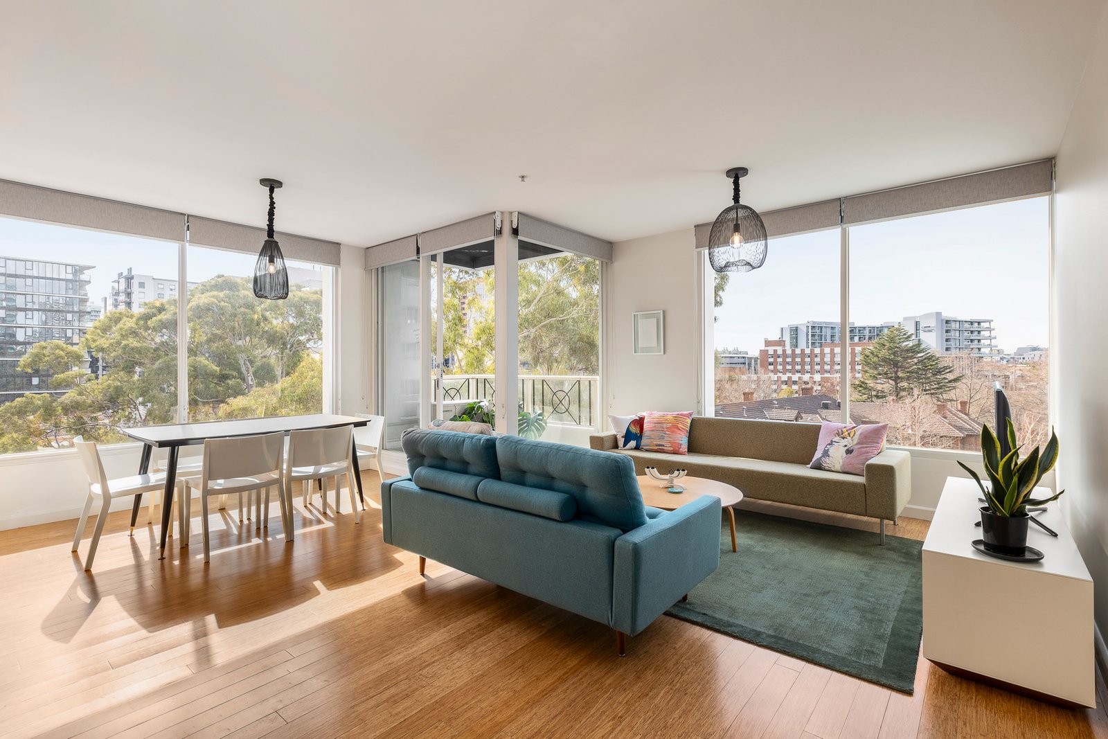 703/82 Queens Road, Melbourne, 3004