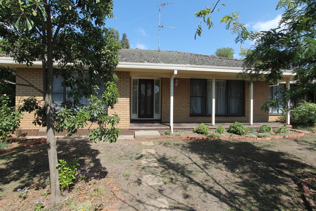 704 Eureka Street BALLARAT EAST 1