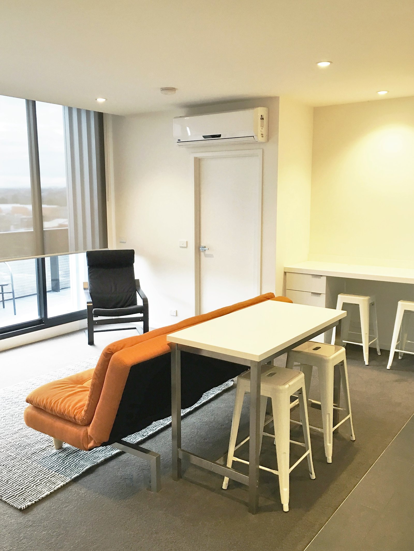 Gallery: 704/19-21 Hanover Street