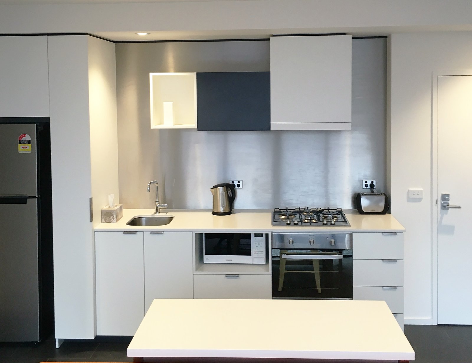 Gallery: 704/19-21 Hanover Street