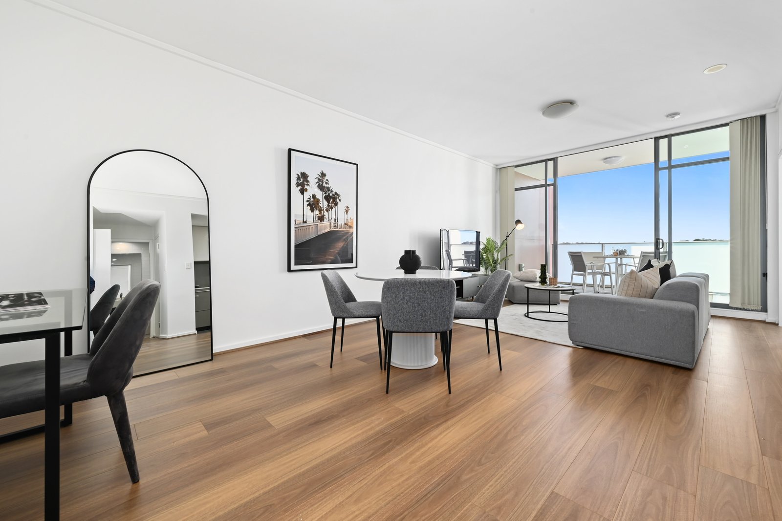 704/717 Anzac Parade MAROUBRA 1