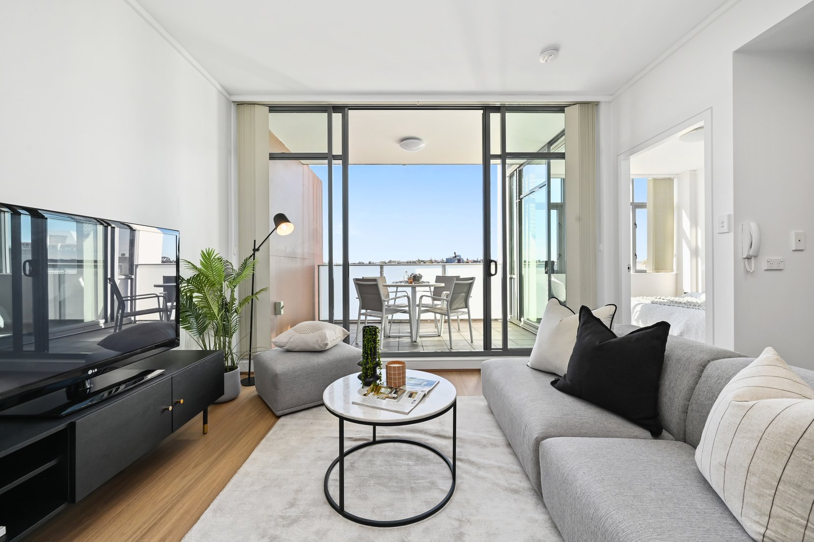 704/717 Anzac Parade MAROUBRA 5