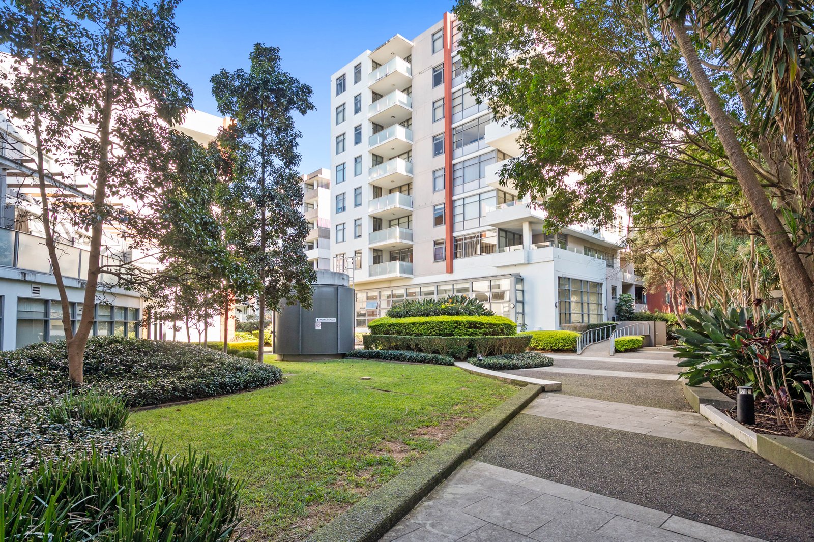 704/717 Anzac Parade MAROUBRA 13