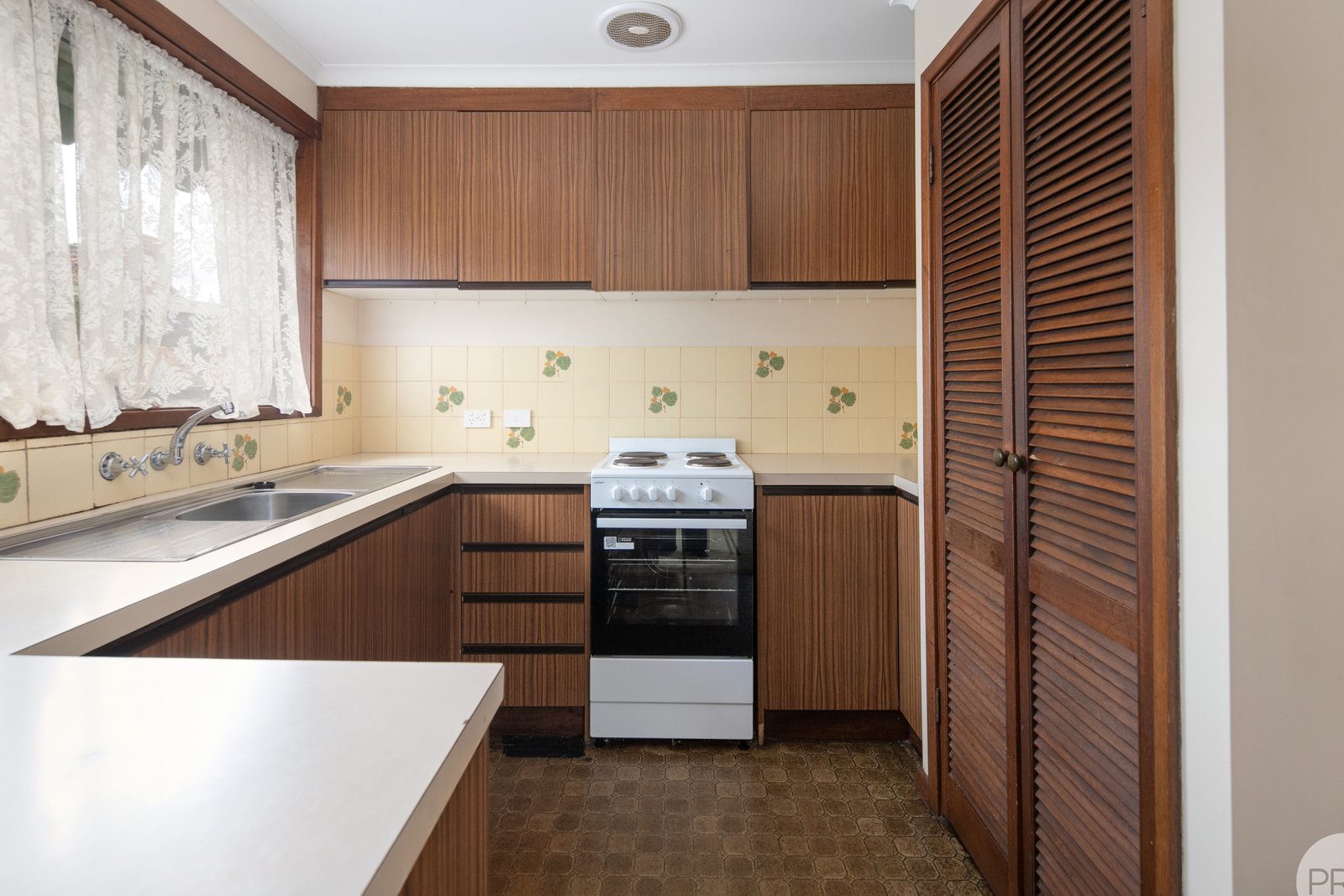 705 Eyre Street BALLARAT CENTRAL 2