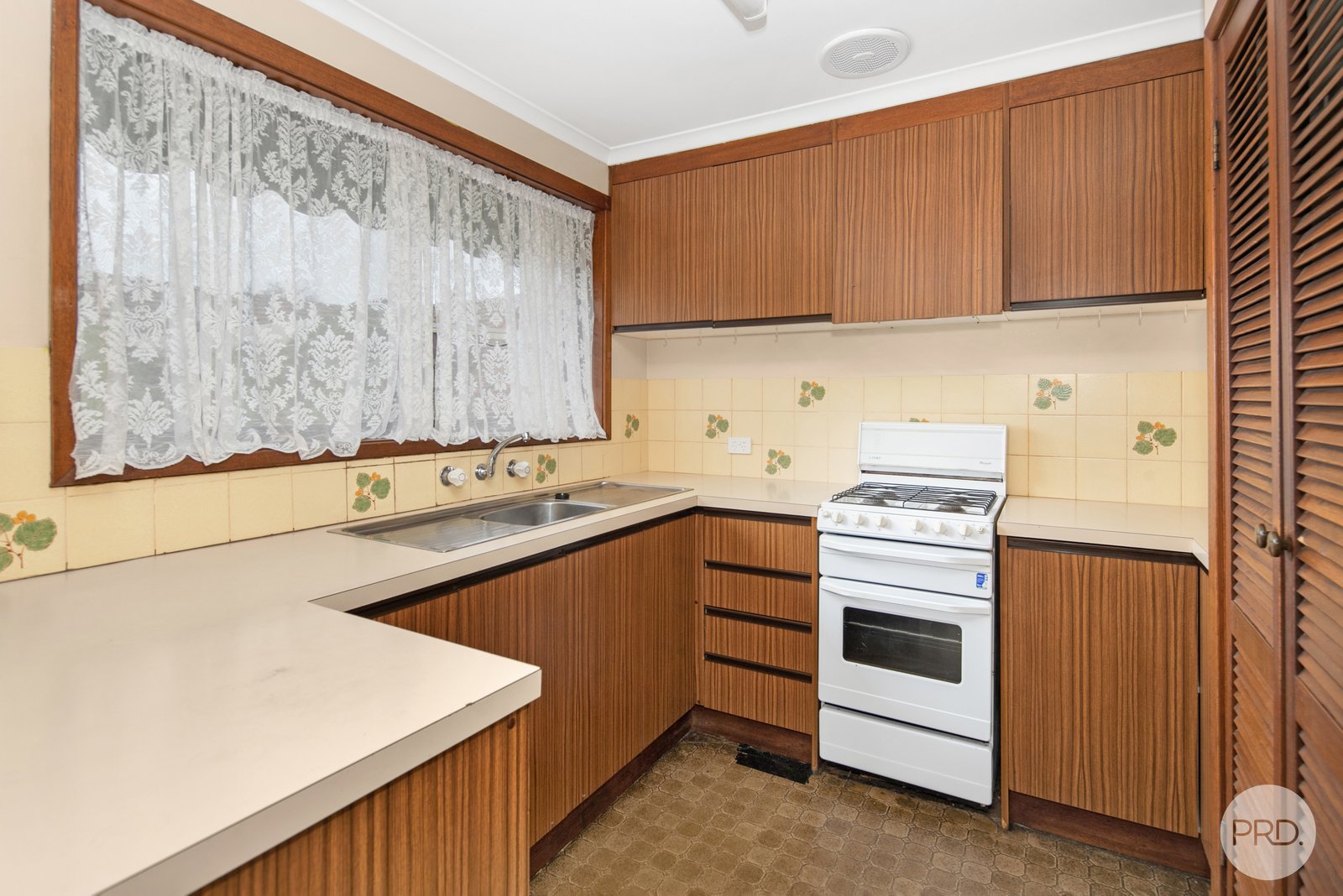 705 Eyre Street BALLARAT CENTRAL 3