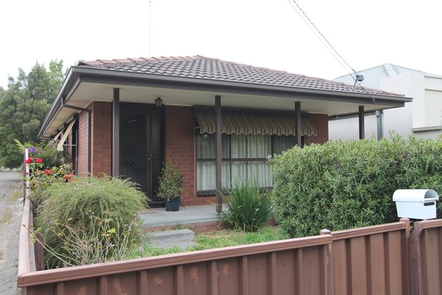 705 Eyre Street BALLARAT CENTRAL 1